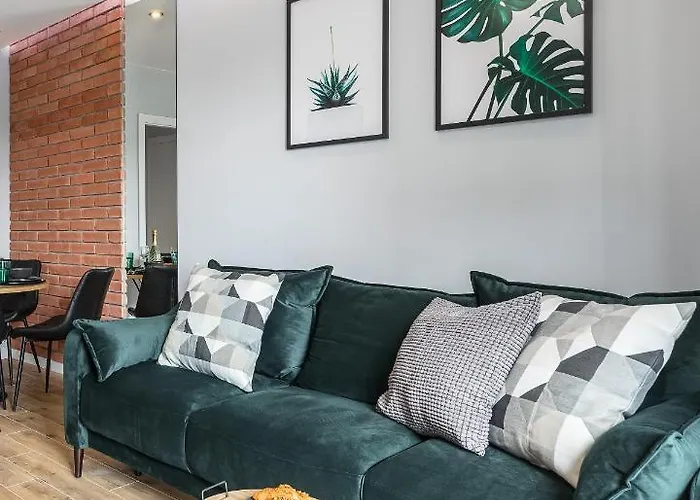 Premium New Town Private Parking Included Апартаменты Щецин