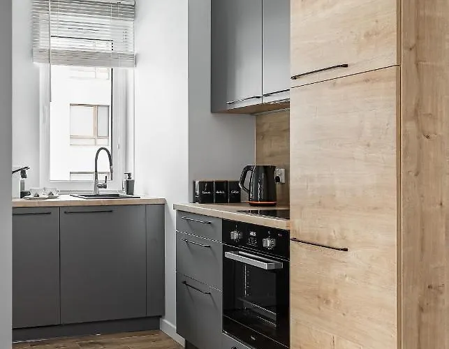 Premium New Town Private Parking Included *