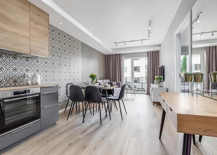 Premium New Town Private Parking Included Апартаменты Щецин